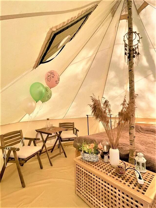 Отметить праздник